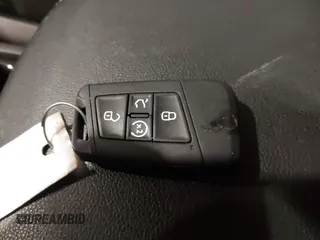 2021 Volkswagen Atlas SEL Premium z VIN 1V2TR2CAXMC577785, wystawiony jako IAAI lot #41613198 z przebiegiem 81 712 mil mil oraz . Historia ofert i sprzedaży dostępna na DreamBid. Obrazek 11.