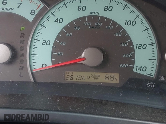 2007 Toyota Camry CE z VIN 4T1BE46K47U586629, wystawiony jako IAAI lot #42434797 z przebiegiem 261 964 mil mil oraz . Historia ofert i sprzedaży dostępna na DreamBid. Obrazek 7.
