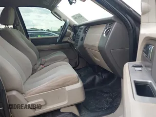 2009 Ford Expedition SSV с VIN 1FMFU16589LA10967, выставлен на аукционе IAAI как лот 42147381 с пробегом 202 941 миль миль и . История ставок и продаж доступна на DreamBid. Изображение 5.