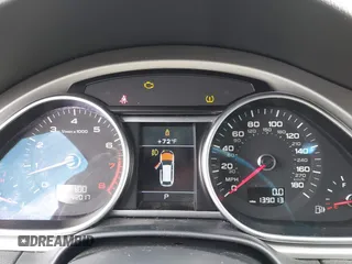 2015 Audi Q7 S line Prestige z VIN WA1DGAFE4FD031348, wystawiony jako IAAI lot #41513171 z przebiegiem 139 013 mil mil oraz . Historia ofert i sprzedaży dostępna na DreamBid. Obrazek 15.