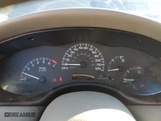 1998 Chevrolet Malibu LS with VIN 1G1NE52M0W6167882, listed as a Copart auction lot 45082955 with 164,622 mi miles and Salvage Title. Bid and sale history available at carsss.com. Image 9.