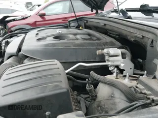 2018 Jeep Grand Cherokee Laredo E с VIN 1C4RJEAG8JC281557, выставлен на аукционе IAAI как лот 43436885 с пробегом 75 063 миль миль и . История ставок и продаж доступна на DreamBid. Изображение 20.