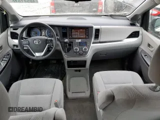 2018 Toyota Sienna L with VIN 5TDZZ3DC9JS929475, listed as a Copart auction lot 48541515 with 214,337 mi miles and Salvage Title. Bid and sale history available at DreamBid. Image 8.