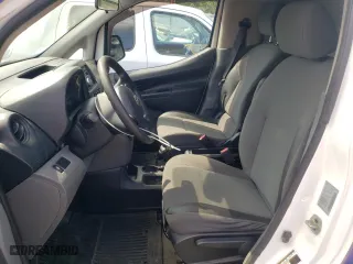 2017 Nissan NV200 Compact Cargo S with VIN 3N6CM0KN4HK713009, listed as a Copart auction lot 60984103 with 59,160 mi miles. Bid and sale history available at carsss.com. Image 7.