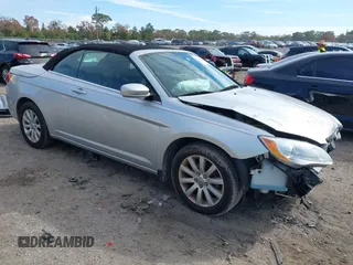 2011 Chrysler 200 Touring with VIN 1C3BC2EB2BN532527, listed as a IAAI auction lot 41428010 with 85,968 mi miles. Bid and sale history available at carsss.com. Image 1.