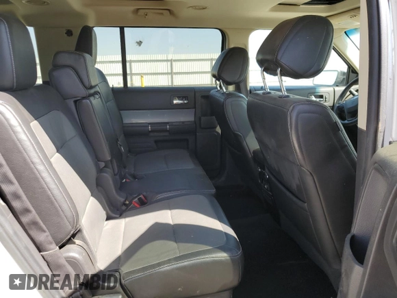 2013 Ford Flex Limited z VIN 2FMHK6DT6DBD28575, wystawiony jako Copart lot #70243394 z przebiegiem 144 254 mil mil oraz Czysty tytuł • Clean title. Historia ofert i sprzedaży dostępna na DreamBid. Obrazek 11.