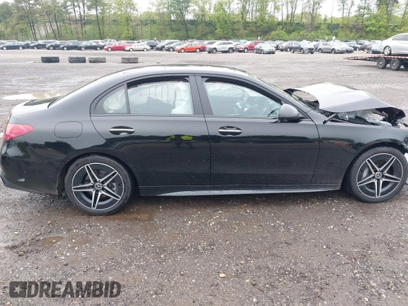 2024 Mercedes-Benz C 300 z VIN W1KAF4HB7RR164070, wystawiony jako IAAI lot #42220022 z przebiegiem 22 290 mil mil oraz . Historia ofert i sprzedaży dostępna na DreamBid. Obrazek 13.