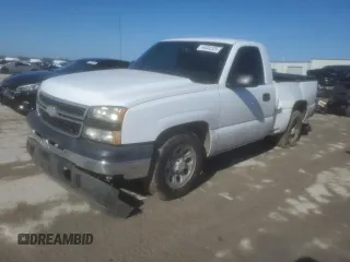 2006 Chevrolet Silverado 1500 Work Truck with VIN 1GCEC14X16Z145742, listed as a Copart auction lot 44402325 with 104,382 mi miles and Salvage Title. Bid and sale history available at carsss.com. Image 1.