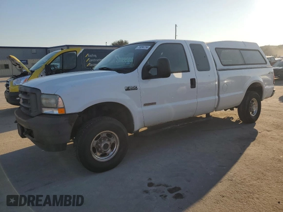 2003 Ford Super Duty F-250 XL with VIN 1FTNX21PX3ED46217, listed as a Copart auction lot 75094734 with 285,147 mi miles and Salvage Title. Bid and sale history available at carsss.com. Image 1.