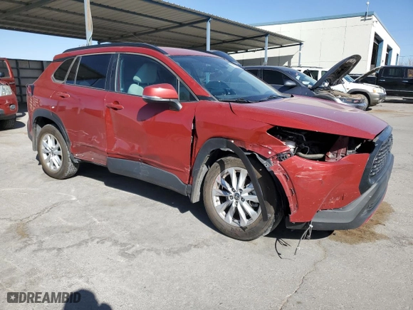 2022 Toyota Corolla Cross LE with VIN 7MUCAABG9NV006402, listed as a Copart auction lot 48382295 with 68,516 mi miles and Salvage Title. Bid and sale history available at carsss.com. Image 4.