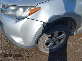 2013 Toyota RAV4 XLE with VIN JTMRFREV9DD013682, listed as a IAAI auction lot 42142414 with 202,680 mi miles. Bid and sale history available at carsss.com. Image 17.