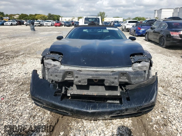 2001 Chevrolet Corvette with VIN 1G1YY32G915106953, listed as a Copart auction lot 41916645 with 55,420 mi miles and Salvage Title. Bid and sale history available at carsss.com. Image 5.