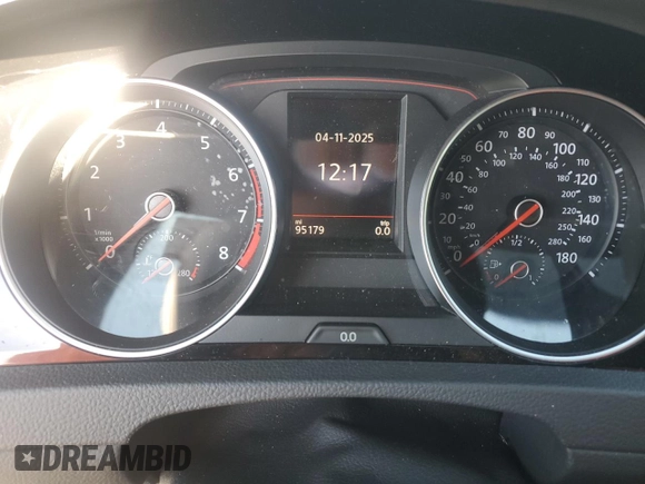 2019 Volkswagen GTI S z VIN 3VW6T7AU3KM002222, wystawiony jako Copart lot #53096375 z przebiegiem 95 179 mil mil oraz Nie do naprawy • Non repairable. Historia ofert i sprzedaży dostępna na DreamBid. Obrazek 9.