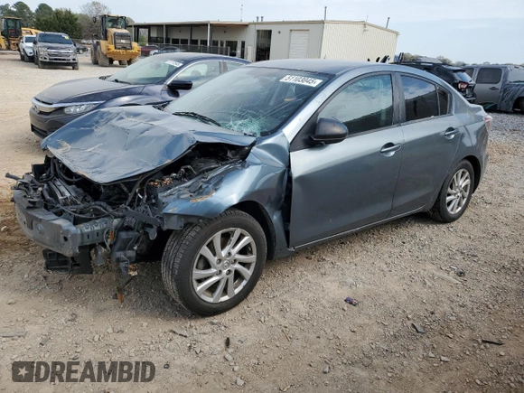 2012 Mazda 3 i Touring с VIN JM1BL1V7XC1666325, выставлен на аукционе Copart как лот 51103045 с пробегом Не указан миль и Списание • Salvage title. История ставок и продаж доступна на DreamBid. Изображение 1.