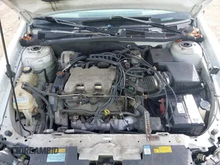 2001 Chevrolet Malibu with VIN 1G1ND52J016208240, listed as a IAAI auction lot 42108144 with 109,807 mi miles. Bid and sale history available at carsss.com. Image 10.