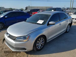 2012 Volkswagen Jetta SE with VIN 3VWDP7AJ3CM309327, listed as a IAAI auction lot 42053827 with 139,802 mi miles and . Bid and sale history available at DreamBid. Image 17.