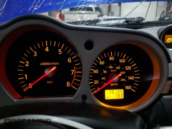 2005 Nissan 350Z Touring with VIN JN1AZ34D15M601512, listed as a Copart auction lot 41463465 with 75,105 mi miles and Salvage Title. Bid and sale history available at carsss.com. Image 9.