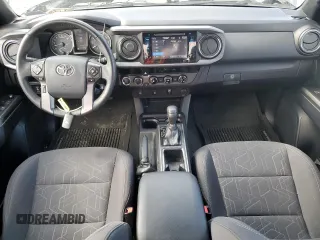 2017 Toyota Tacoma SR5 with VIN 3TMDZ5BNXHM032959, listed as a Copart auction lot 49459885 with 27,158 mi miles and Salvage Title. Bid and sale history available at carsss.com. Image 8.