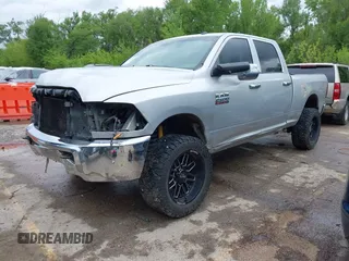 2015 Ram 2500 Tradesman с VIN 3C6UR5CL6FG527773, выставлен на аукционе IAAI как лот 42144668 с пробегом 202 758 миль миль и . История ставок и продаж доступна на DreamBid. Изображение 18.