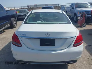 2017 Mercedes-Benz C 300 с VIN 55SWF4JB2HU202317, выставлен на аукционе IAAI как лот 42025218 с пробегом 72 923 миль миль и . История ставок и продаж доступна на DreamBid. Изображение 16.