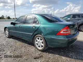 2001 Mercedes-Benz C 3.2L with VIN WDBRF64J21F029346, listed as a Copart auction lot 50622475 with 82,100 mi miles and Salvage Title. Bid and sale history available at carsss.com. Image 2.