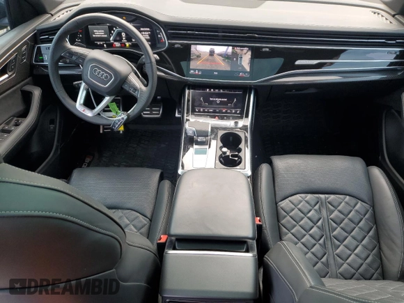 2023 Audi SQ8 Premium Plus z VIN WA1AWBF15PD043423, wystawiony jako Copart lot #53562584 z przebiegiem 17 521 mil mil oraz Czysty tytuł • Clean title. Historia ofert i sprzedaży dostępna na DreamBid. Obrazek 8.
