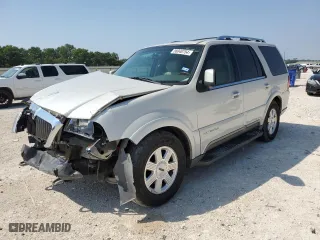 2004 Lincoln Navigator Luxury with VIN 5LMFU27R84LJ41183, listed as a Copart auction lot 58040754 with 103,072 mi miles and Salvage Title. Bid and sale history available at carsss.com. Image 1.