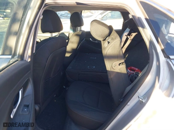 2020 Hyundai Elantra GT with VIN KMHH35LE7LU127402, listed as a IAAI auction lot 41475079 with 61,566 mi miles. Bid and sale history available at carsss.com. Image 8.