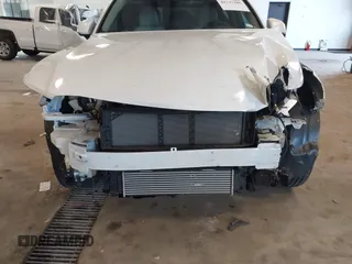 2020 Volvo XC40 Inscription с VIN YV4AC2HL9L2287186, выставлен на аукционе IAAI как лот 41737185 с пробегом 21 083 миль миль и . История ставок и продаж доступна на DreamBid. Изображение 6.