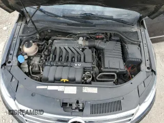 2013 Volkswagen CC Executive z VIN WVWGU7AN0DE529415, wystawiony jako Copart lot #56127135 z przebiegiem 131 345 mil mil oraz Tytuł czysty. Historia ofert i sprzedaży dostępna na DreamBid. Obrazek 11.