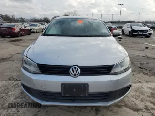 2011 Volkswagen Jetta SE with VIN 3VWDX7AJ9BM367019, listed as a Copart auction lot 84327534 with Not provided miles and Salvage title. Bid and sale history available at DreamBid. Image 5.