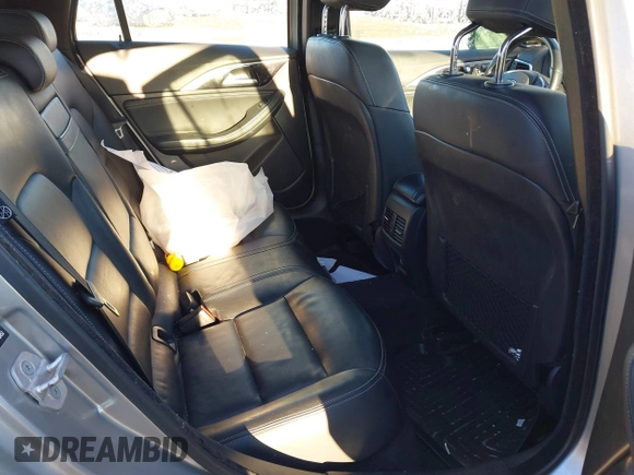 2018 Infiniti QX30 Premium z VIN SJKCH5CR1JA048452, wystawiony jako IAAI lot #41366688 z przebiegiem 109 456 mil mil oraz . Historia ofert i sprzedaży dostępna na DreamBid. Obrazek 8.
