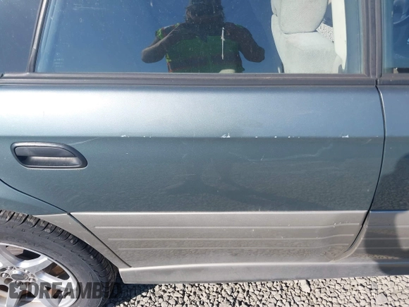 2002 Subaru Legacy Outback z VIN 4S3BH665326615374, wystawiony jako IAAI lot #42840889 z przebiegiem 217 495 mil mil oraz . Historia ofert i sprzedaży dostępna na DreamBid. Obrazek 6.