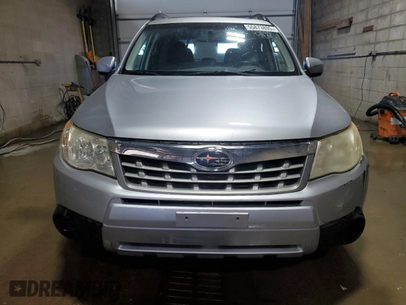 2012 Subaru Forester X Premium with VIN JF2SHBDC2CH429892, listed as a Copart auction lot 55873895 with 139,739 mi miles and Clean Title. Bid and sale history available at DreamBid. Image 5.