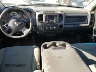 2016 Ram 1500 Express with VIN 1C6RR6FG4GS142121, listed as a Copart auction lot 43141935 with 306,485 mi miles and Non repairable. Bid and sale history available at DreamBid. Image 8.