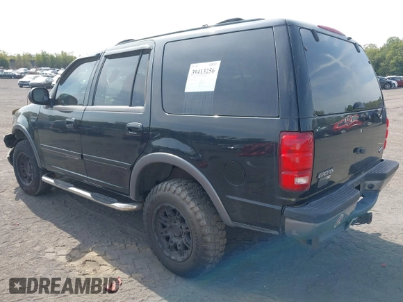 2000 Ford Expedition XLT with VIN 1FMRU166XYLB76413, listed as a IAAI auction lot 40357920 with 154,597 mi miles and . Bid and sale history available at DreamBid. Image 3.