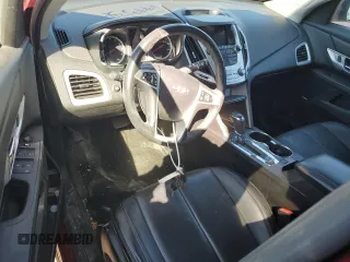2017 GMC Terrain SLT z VIN 2GKFLUE38H6199530, wystawiony jako Copart lot #47849835 z przebiegiem 150 640 mil mil oraz Szkoda całkowita • Salvage title. Historia ofert i sprzedaży dostępna na DreamBid. Obrazek 8.