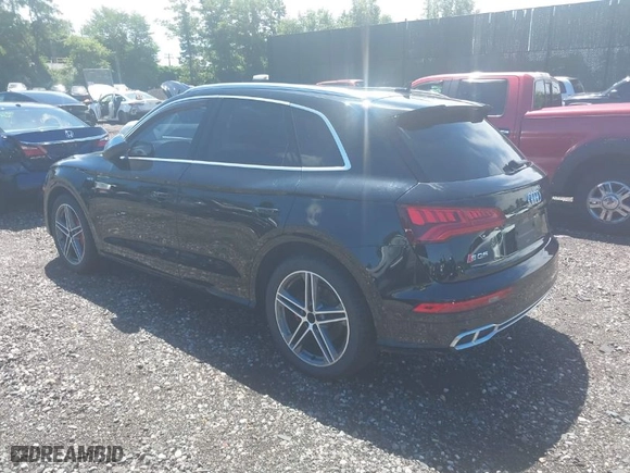 2018 Audi SQ5 Premium Plus with VIN WA1A4AFY0J2236191, listed as a IAAI auction lot 39742989 with 63,816 mi miles. Bid and sale history available at carsss.com. Image 3.