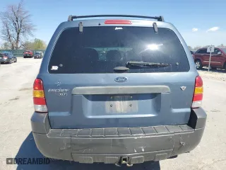 2005 Ford Escape XLT with VIN 1FMYU03145KC94313, listed as a Copart auction lot 49912025 with 206,139 mi miles and Salvage Title. Bid and sale history available at carsss.com. Image 6.