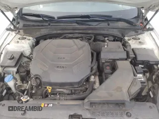 2017 Kia Cadenza Premium with VIN KNALB4J12H5043031, listed as a Copart auction lot 79619334 with 88,731 mi miles and Clean Title. Bid and sale history available at carsss.com. Image 11.