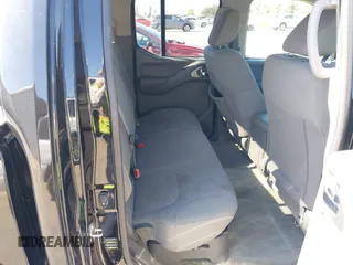 2016 Nissan Frontier SV with VIN 1N6AD0ER5GN794455, listed as a IAAI auction lot 42520541 with 67,377 mi miles and . Bid and sale history available at DreamBid. Image 8.