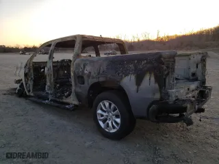 2021 Chevrolet Silverado 1500 Custom with VIN 1GCPYBEK5MZ230776, listed as a Copart auction lot 48475155 with 0 mi miles and Salvage Title. Bid and sale history available at carsss.com. Image 2.
