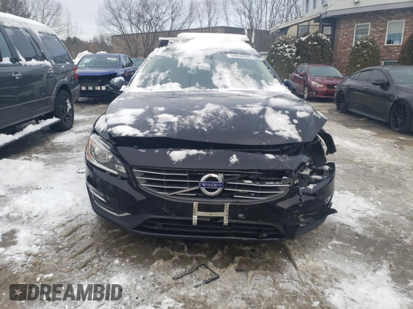 2017 Volvo V60 Premier with VIN YV140MEK6H1344578, listed as a Copart auction lot 44699995 with 89,767 mi miles and Salvage Title. Bid and sale history available at carsss.com. Image 5.