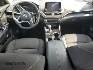 2023 Nissan Altima SV z VIN 1N4BL4DV4PN319949, wystawiony jako Copart lot #52446675 z przebiegiem 58 931 mil mil oraz Szkoda całkowita • Salvage title. Historia ofert i sprzedaży dostępna na DreamBid. Obrazek 8.