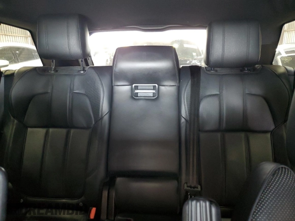 2015 Land Rover Range Rover Sport HSE with VIN SALWR2VFXFA514457, listed as a Copart auction lot 61013025 with 101,320 mi miles and Salvage title. Bid and sale history available at DreamBid. Image 10.