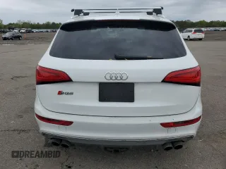 2014 Audi SQ5 Premium Plus z VIN WA1CGAFP0EA067700, wystawiony jako Copart lot #56374555 z przebiegiem 165 958 mil mil oraz Szkody całkowita. Historia ofert i sprzedaży dostępna na DreamBid. Obrazek 6.