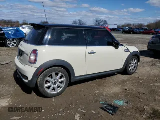 2011 MINI Hardtop S with VIN WMWSV3C59BTY23205, listed as a Copart auction lot 48672675 with 120,457 mi miles and Salvage Title. Bid and sale history available at DreamBid. Image 3.