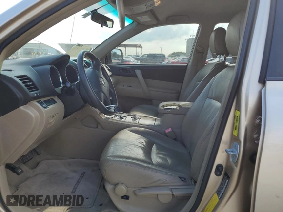 2008 Toyota Highlander with VIN JTEDS41A582021531, listed as a Copart auction lot 62220084 with 256,131 mi miles and Salvage title. Bid and sale history available at DreamBid. Image 7.