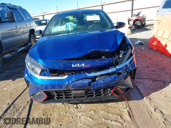 2024 Kia Forte GT-Line with VIN 3KPF54AD2RE792015, listed as a IAAI auction lot 41659286 with 8,599 mi miles and . Bid and sale history available at carsss.com. Image 6.