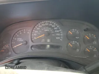 2005 GMC Sierra 1500HD SLE z VIN 1GTGK13UX5F827585, wystawiony jako Copart lot #45248805 z przebiegiem Nie podano mil oraz Szkoda całkowita • Salvage title. Historia ofert i sprzedaży dostępna na DreamBid. Obrazek 9.